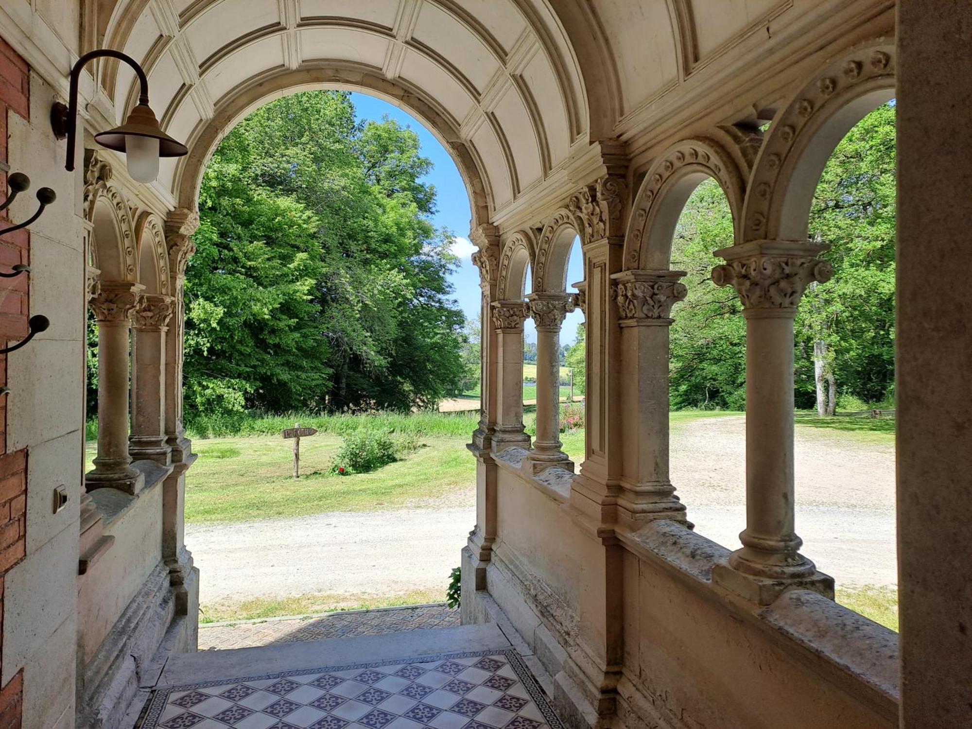 Chateau De La Redortiere Bed & Breakfast Mouzon  Exterior photo